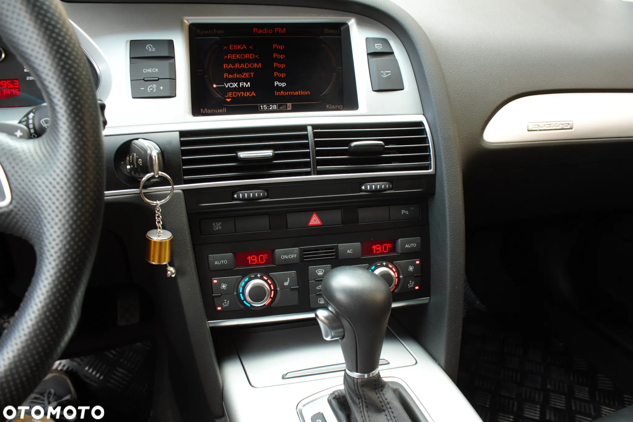 Audi A6 Avant 3.0 TFSI quattro tiptronic - 17