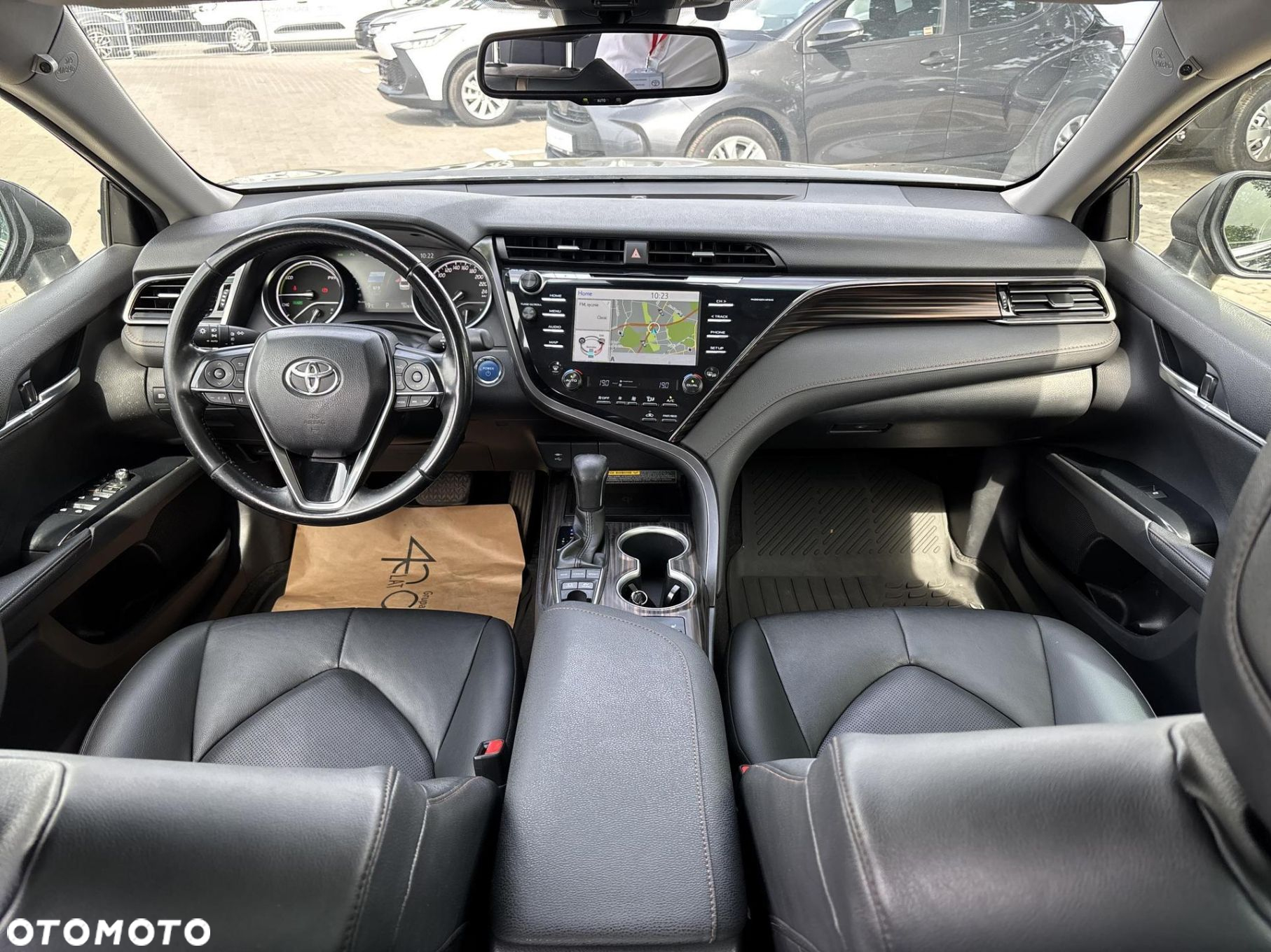 Toyota Camry - 9