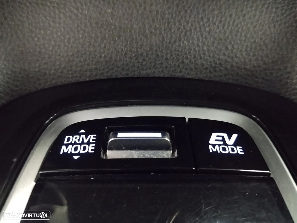 Toyota Corolla 1.8 Hybrid Comfort - 34