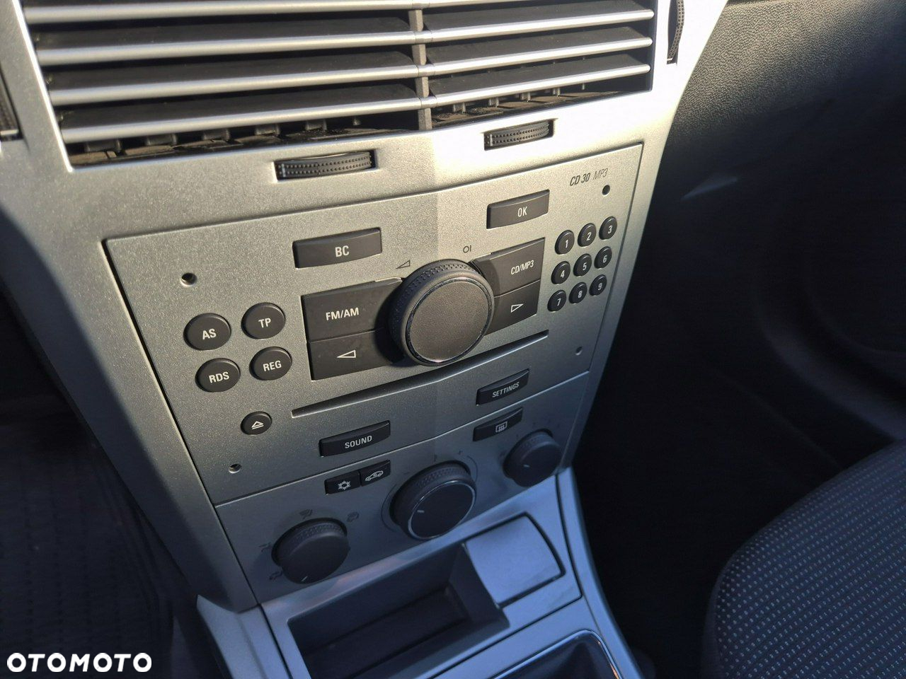 Opel Astra - 18