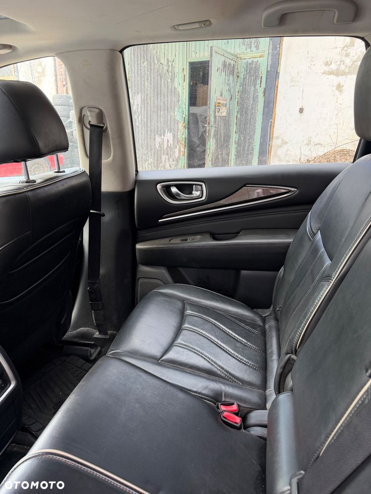 Infiniti QX60 - 11