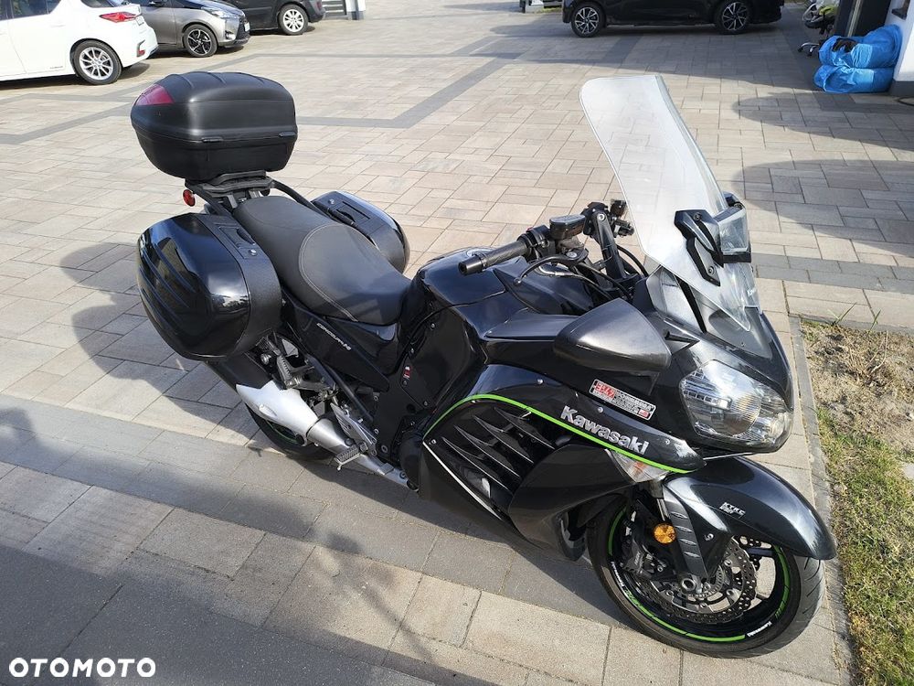 Kawasaki GTR - 13