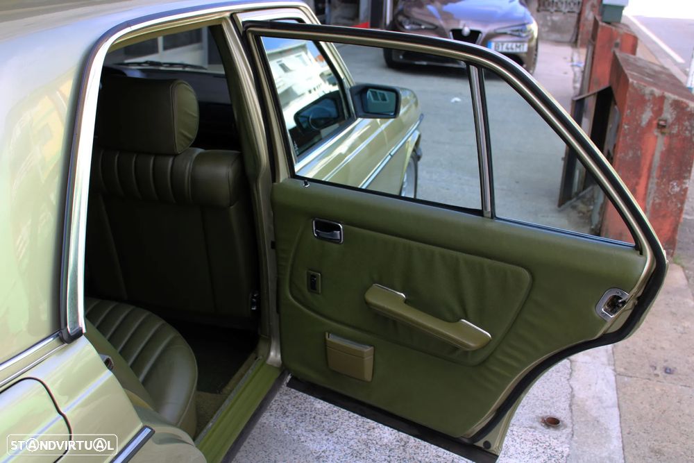 Mercedes-Benz W123 (1976-1986) 300 D - 34