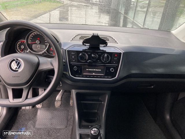 VW Up! Active - 14