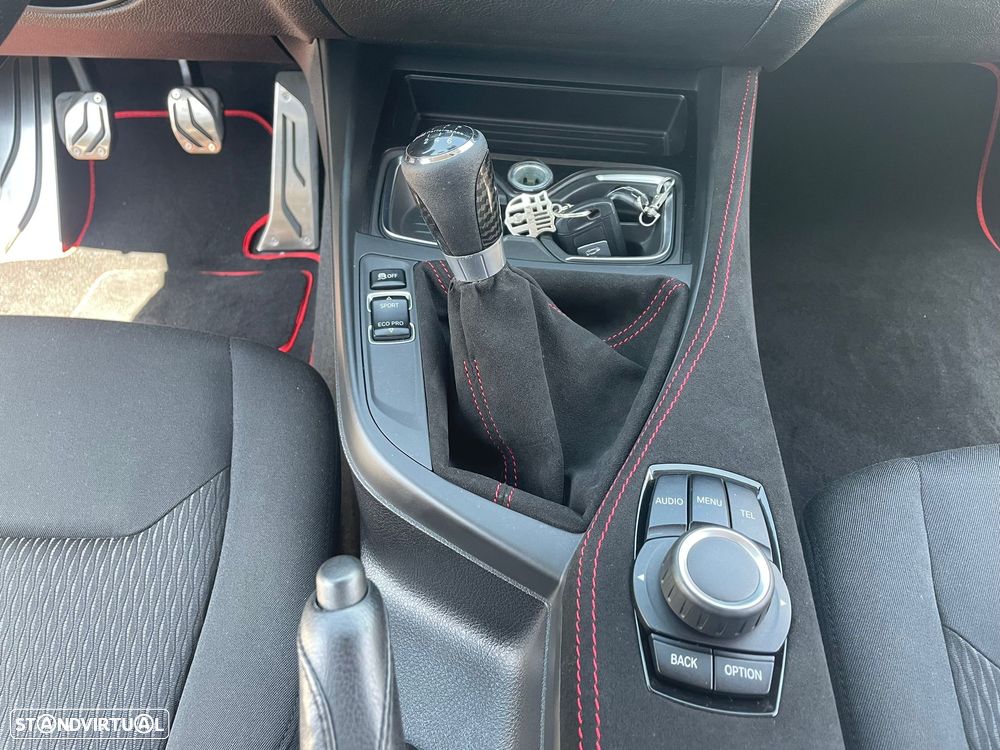 BMW 116 d Pack M - 38