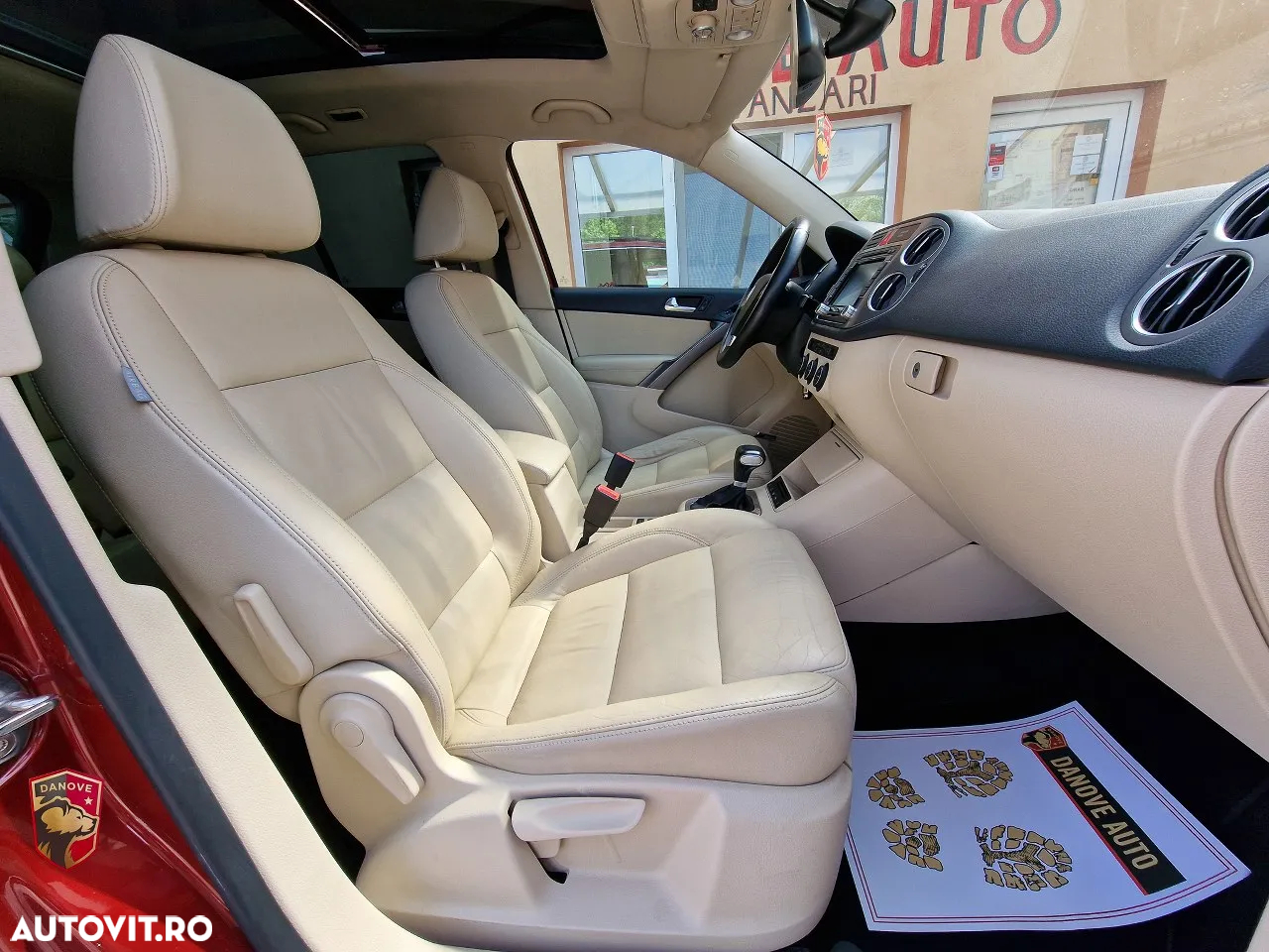 Volkswagen Tiguan 2.0 TDI 4Motion DSG Sport & Style - 13