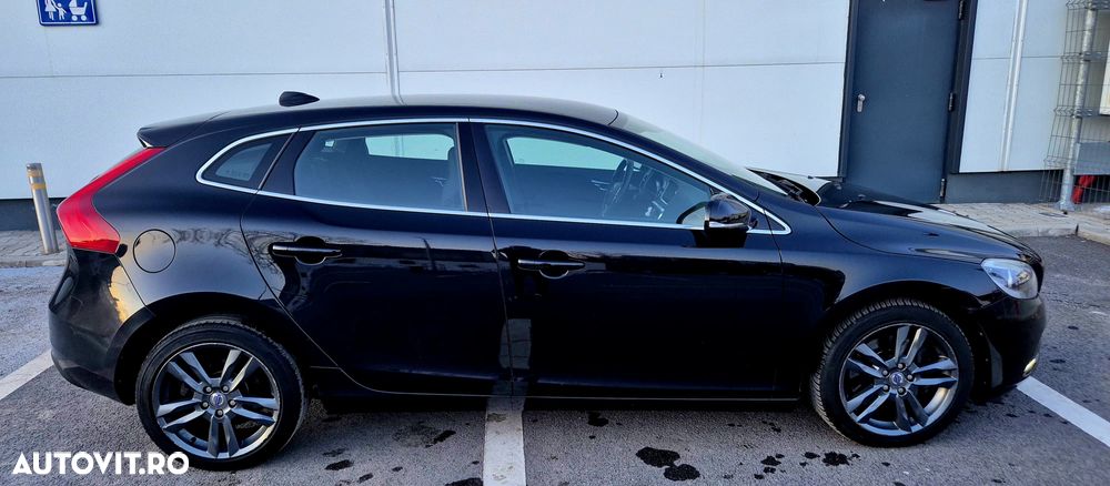 Volvo V40 D4 VEA Momentum - 2