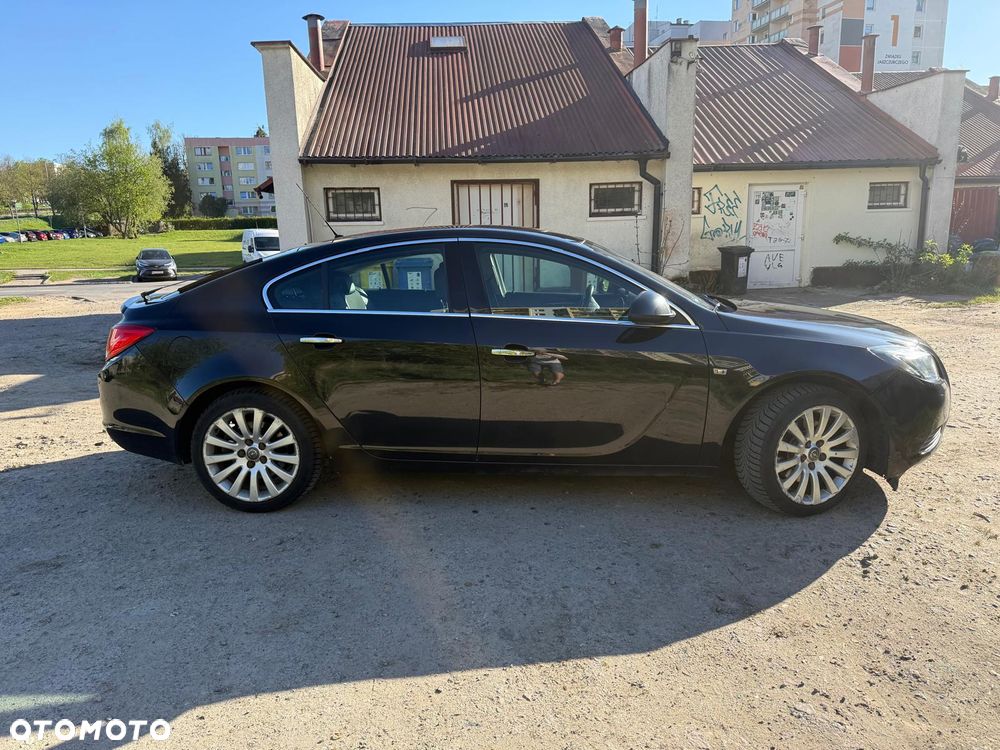 Opel Insignia 2.0 T Cosmo - 32