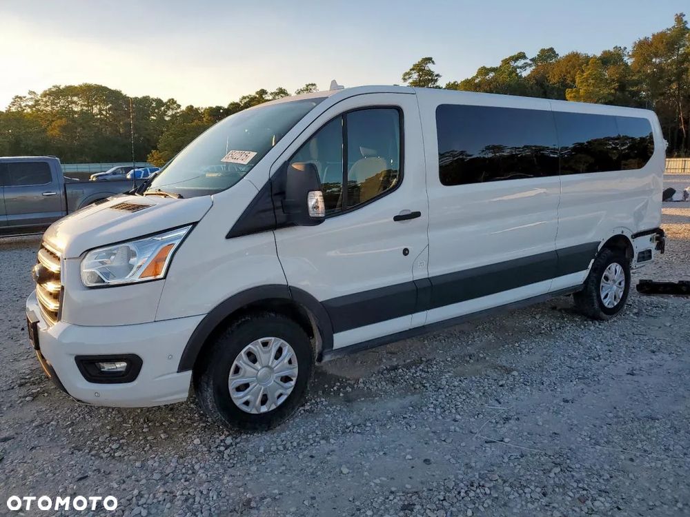 Ford Transit - 1