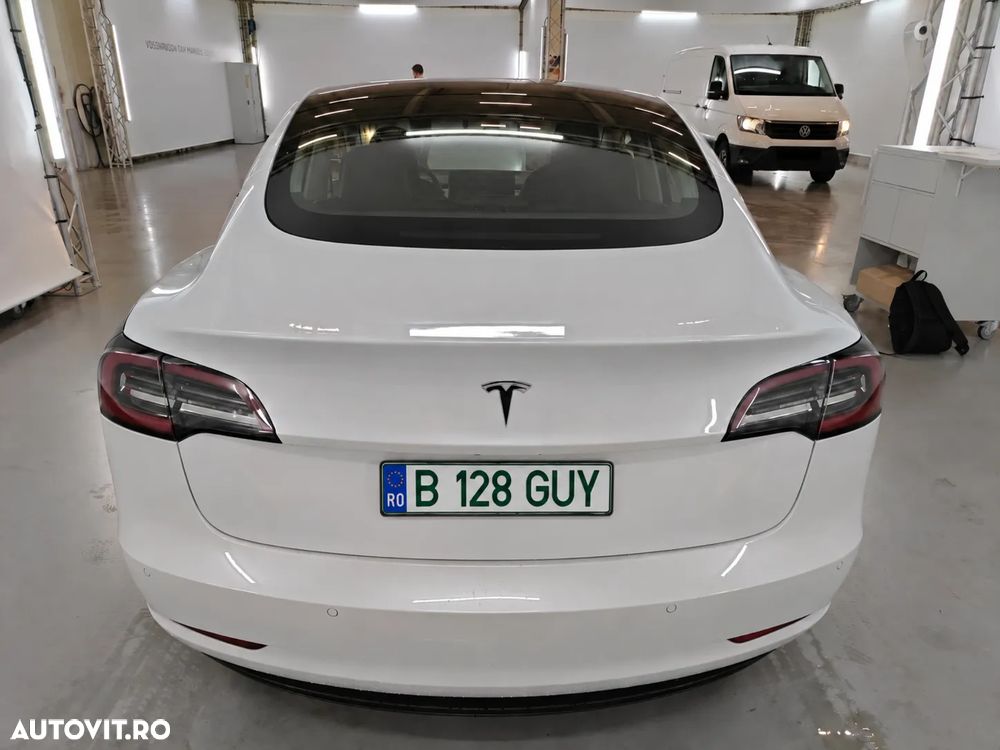 Tesla Model 3 Standard - 2