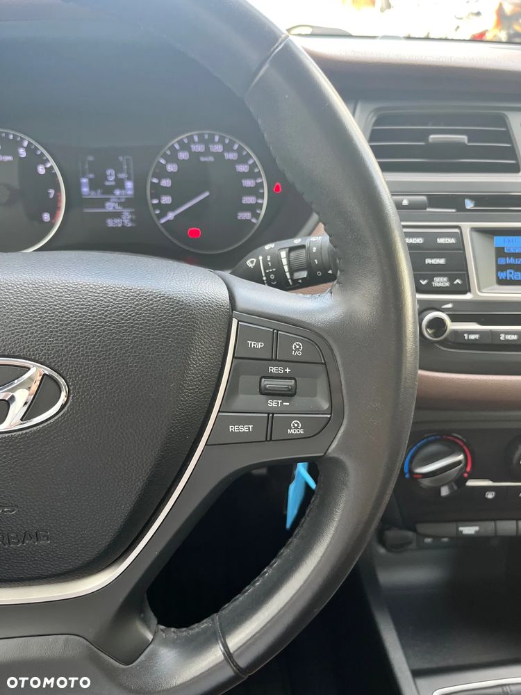 Hyundai i20 1.4 Comfort - 15