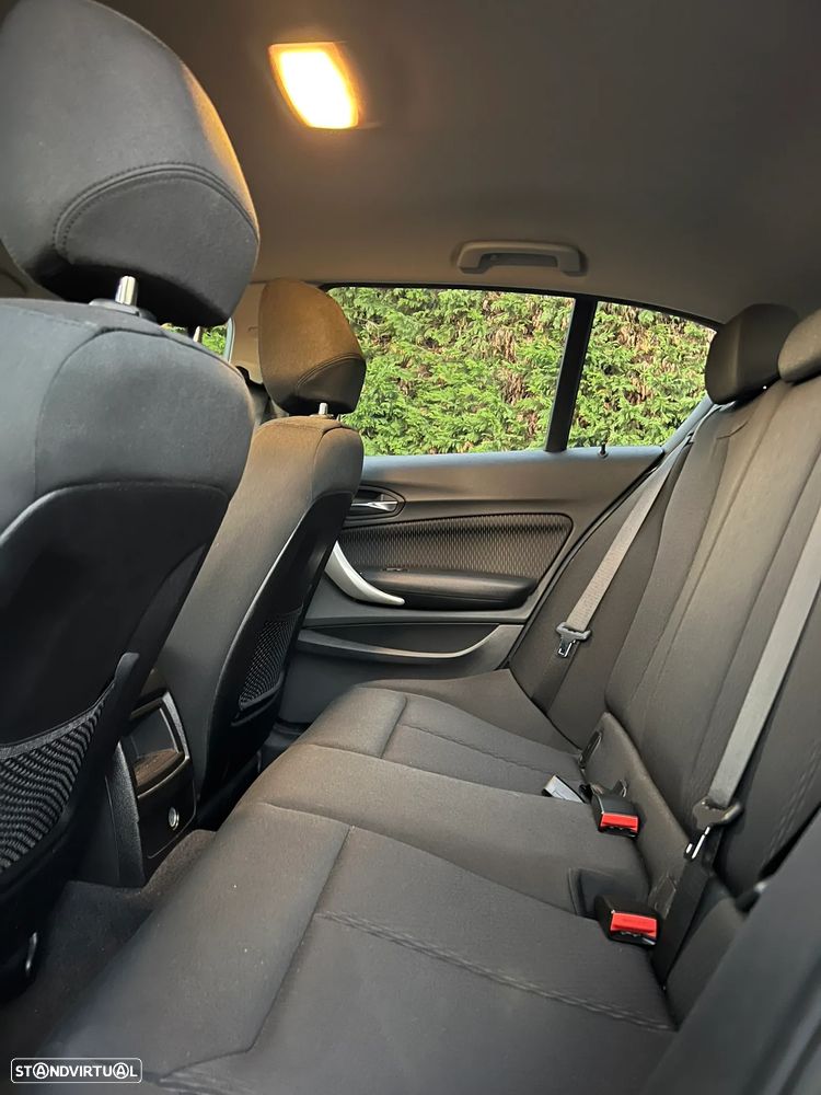 BMW 120 i Aut. Advantage - 14