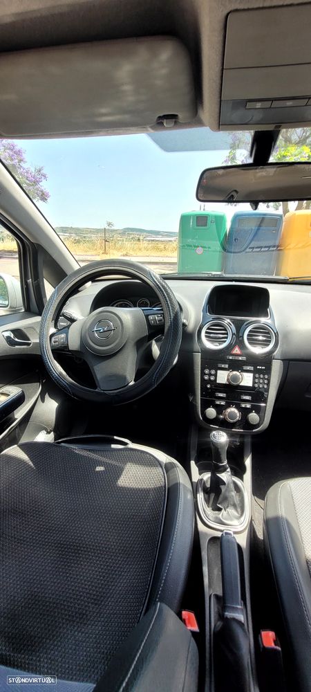 Opel Corsa 1.2 Enjoy - 6