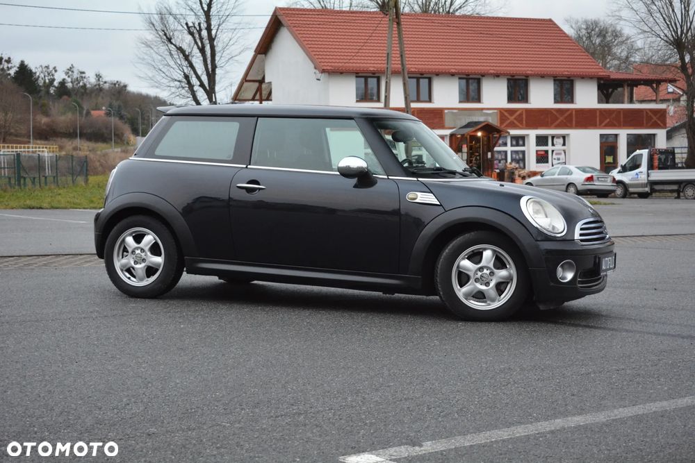 MINI ONE - 9