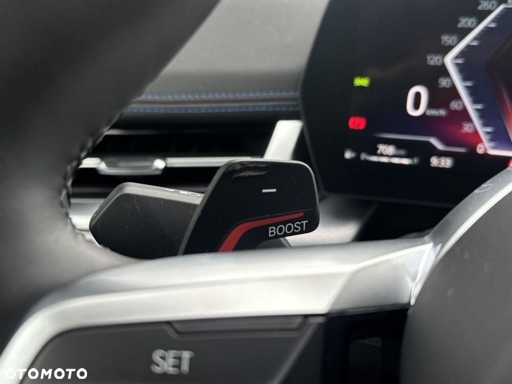 BMW X1 sDrive18i - 12