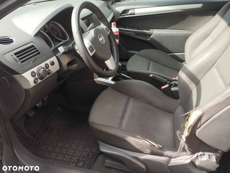 Opel Astra 1.8 Sport - 9