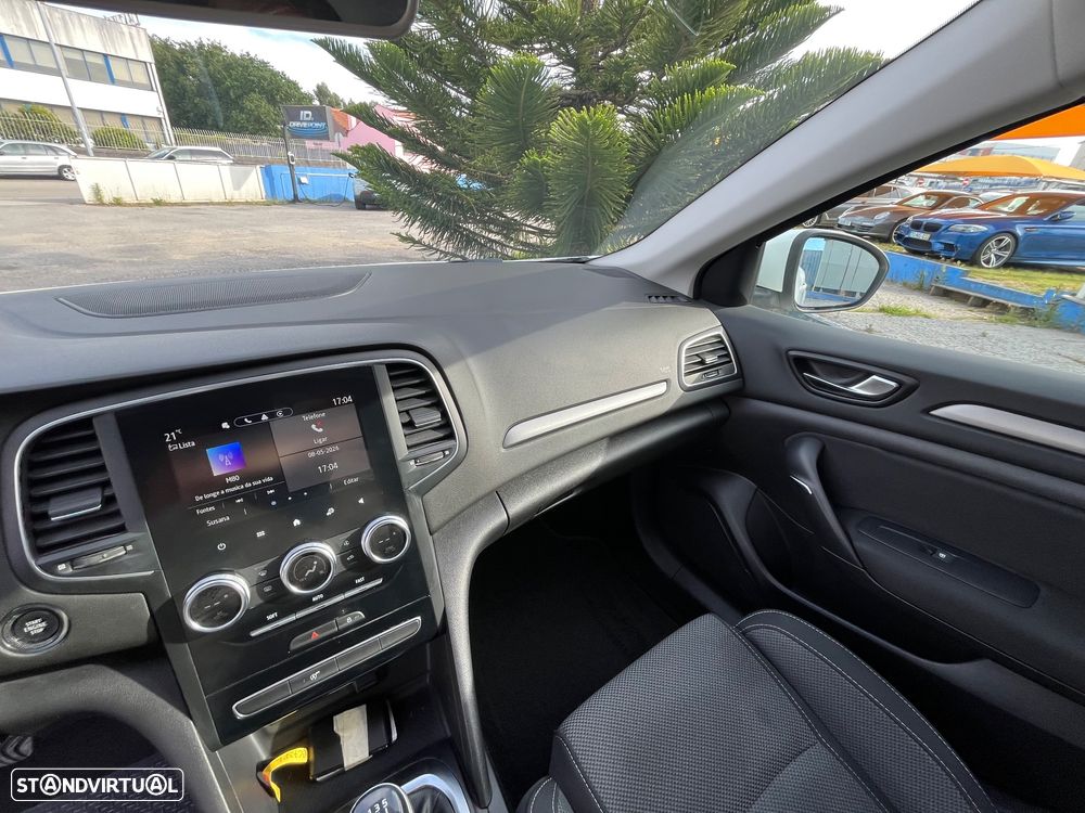 Renault Mégane Sport Tourer 1.5 Blue dCi Equilibre - 32