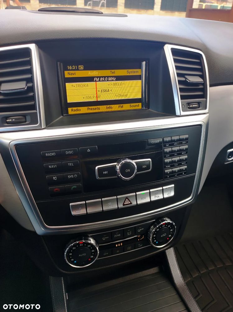 Mercedes-Benz ML - 20
