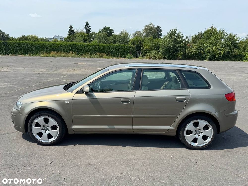 Audi A3 Sportback - 6