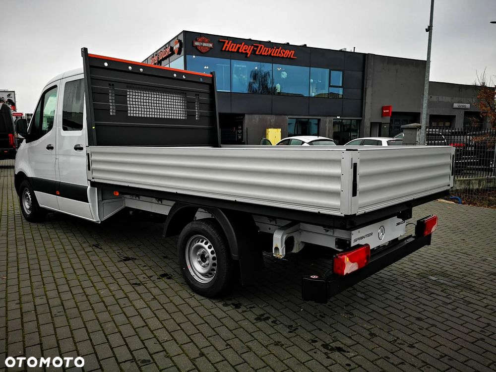 Mercedes-Benz Sprinter - 6