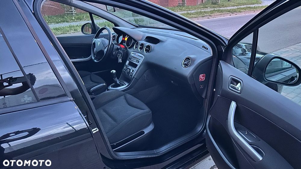 Peugeot 308 1.6 e-HDi Access STT - 5