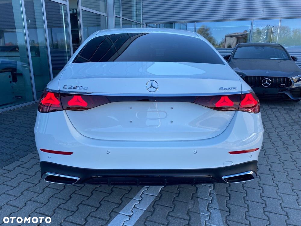 Mercedes-Benz Klasa E - 3