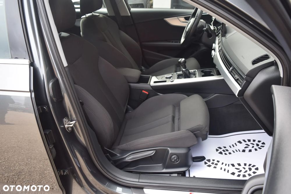 Audi A4 Avant 2.0 TDI DPF S line Sportpaket - 39