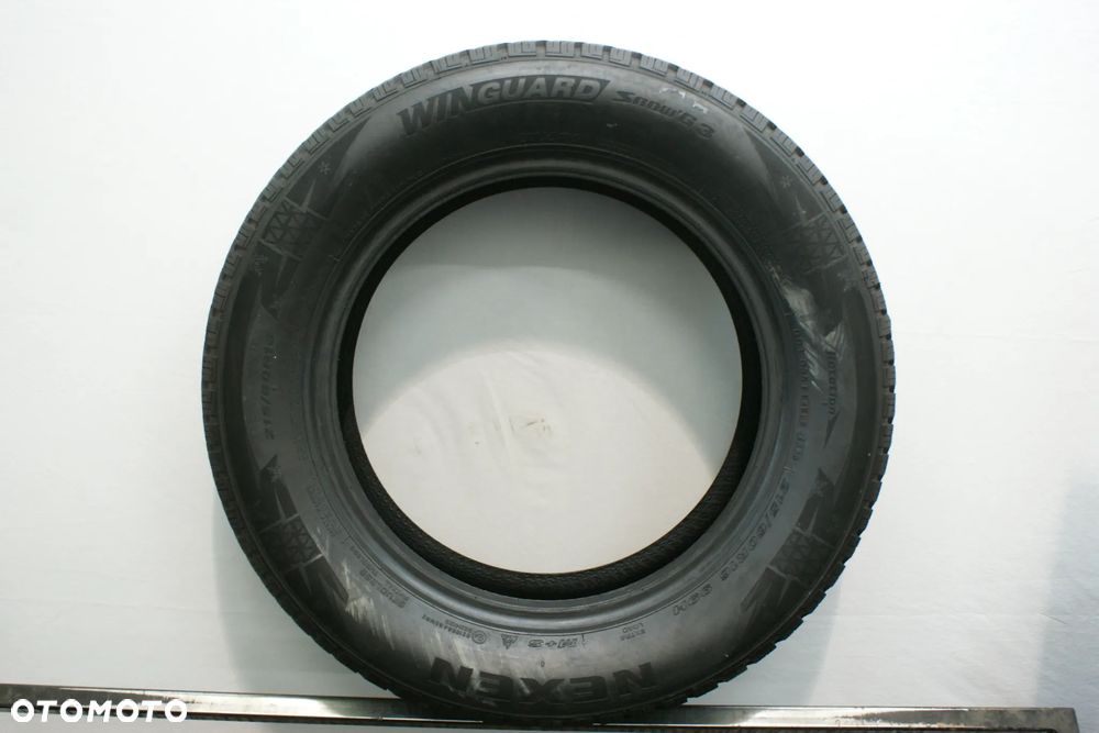 215/60R16 NEXEN WINGUARD SNOW G3 , 7,8mm 2023r  B2474 - 3