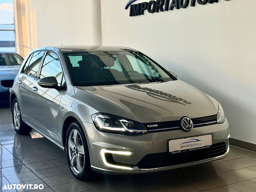 Volkswagen Golf - 41