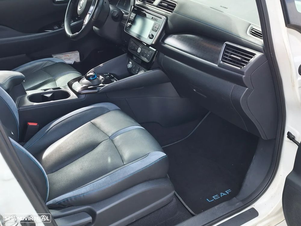 Nissan Leaf - 8
