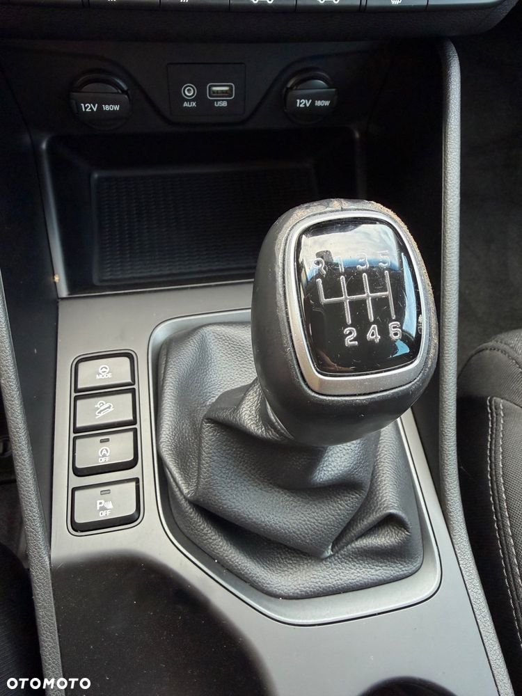 Hyundai Tucson 1.6 GDi 2WD Select - 32
