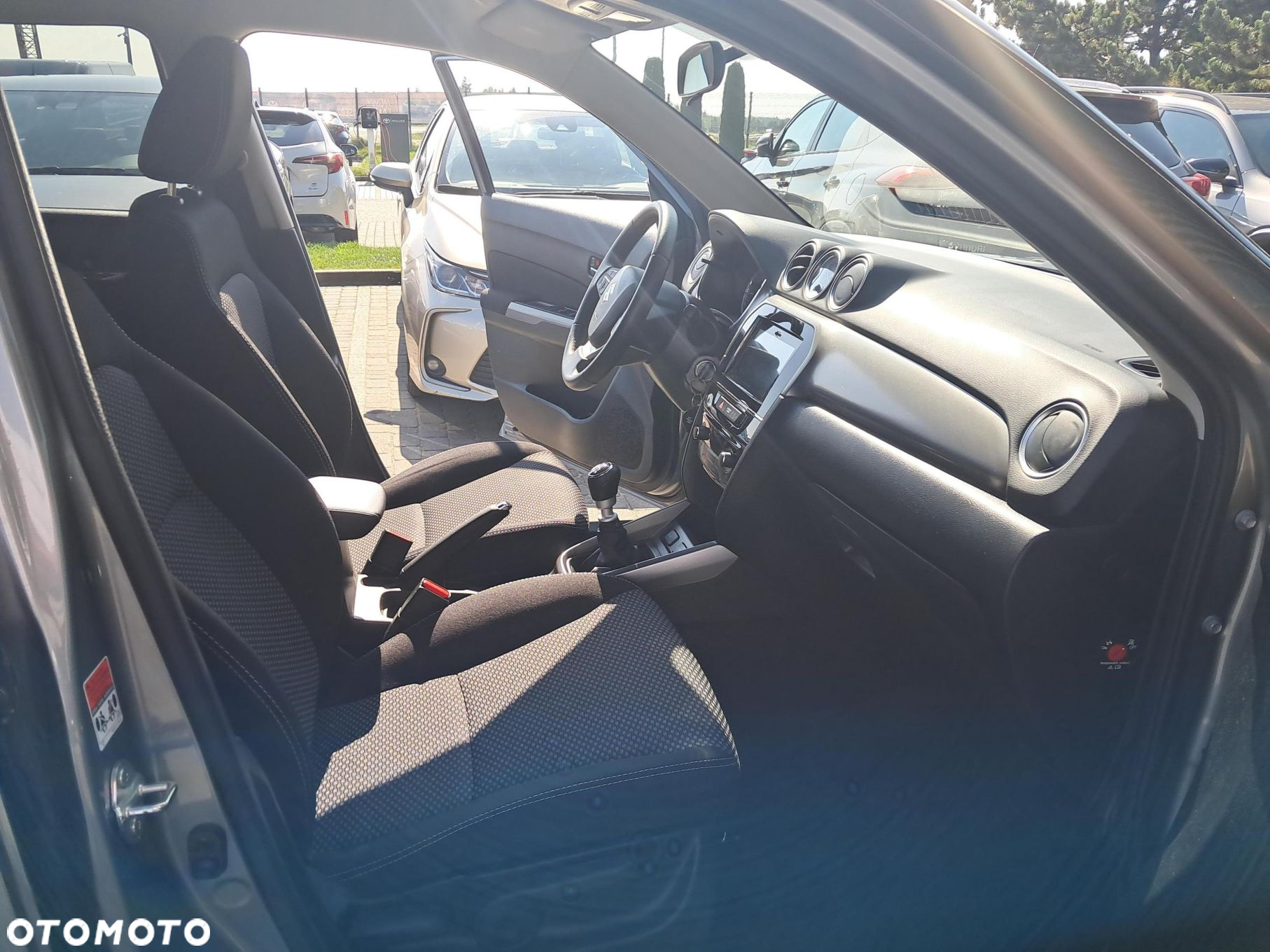 Suzuki Vitara 1.4 Boosterjet Premium 2WD - 23