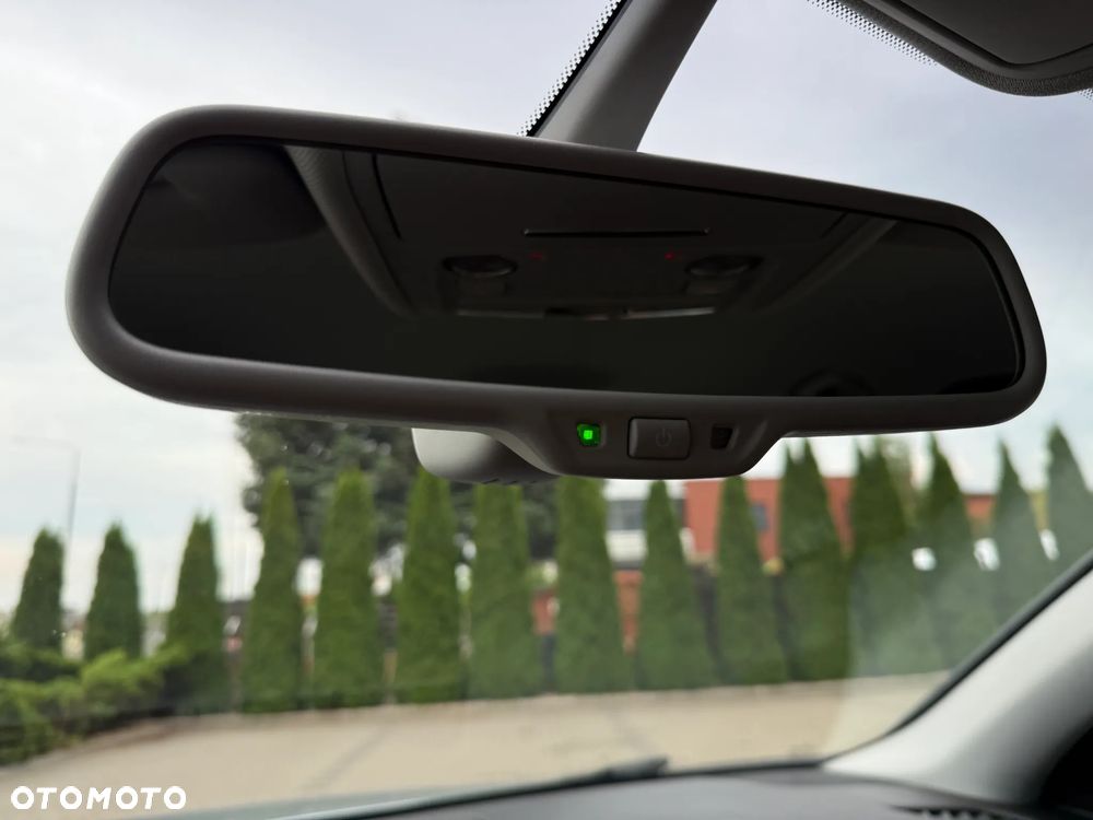 Audi A4 ver-1-8-tfsi-prime-edition-multitronic - 27