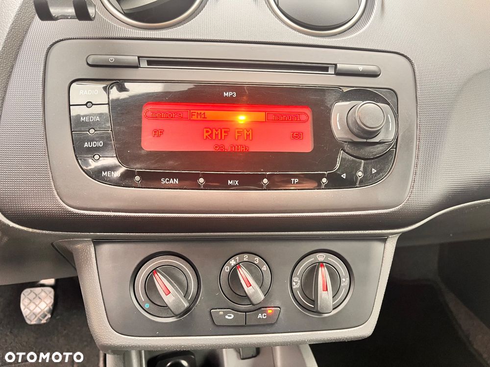 Seat Ibiza SC 1.4 16V Reference - 16