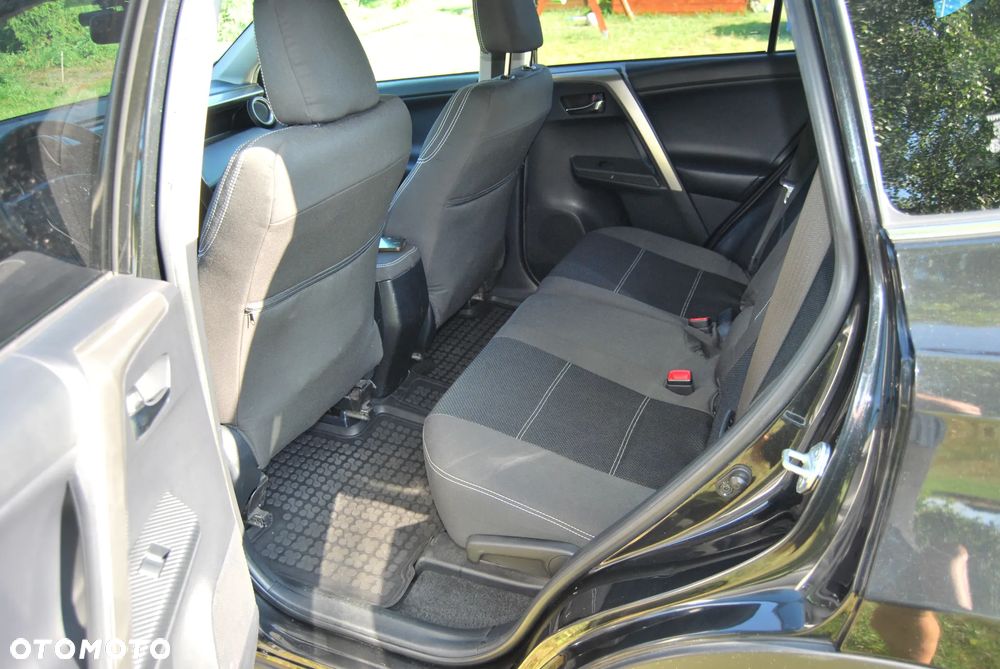 Toyota RAV4 2.2 D-4D Premium - 5