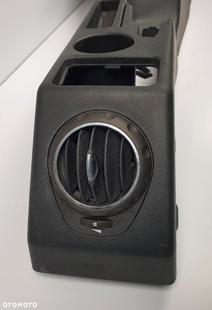 TUNEL ŚRODKOWY KRATKA RAMKA DEKOR ALFA ROMEO GT - 2