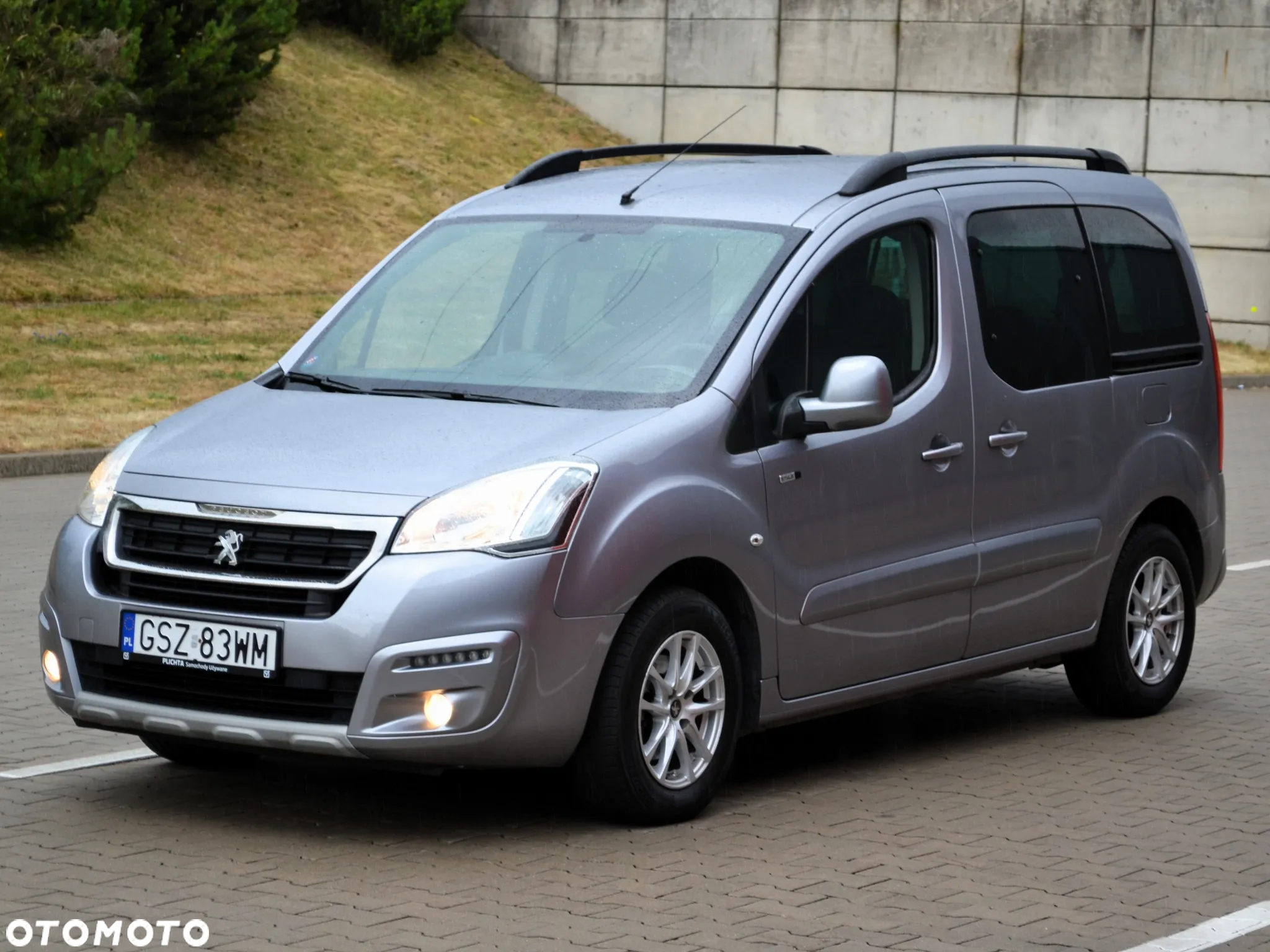 Peugeot Partner 1.6 BlueHDi Outdoor - 2