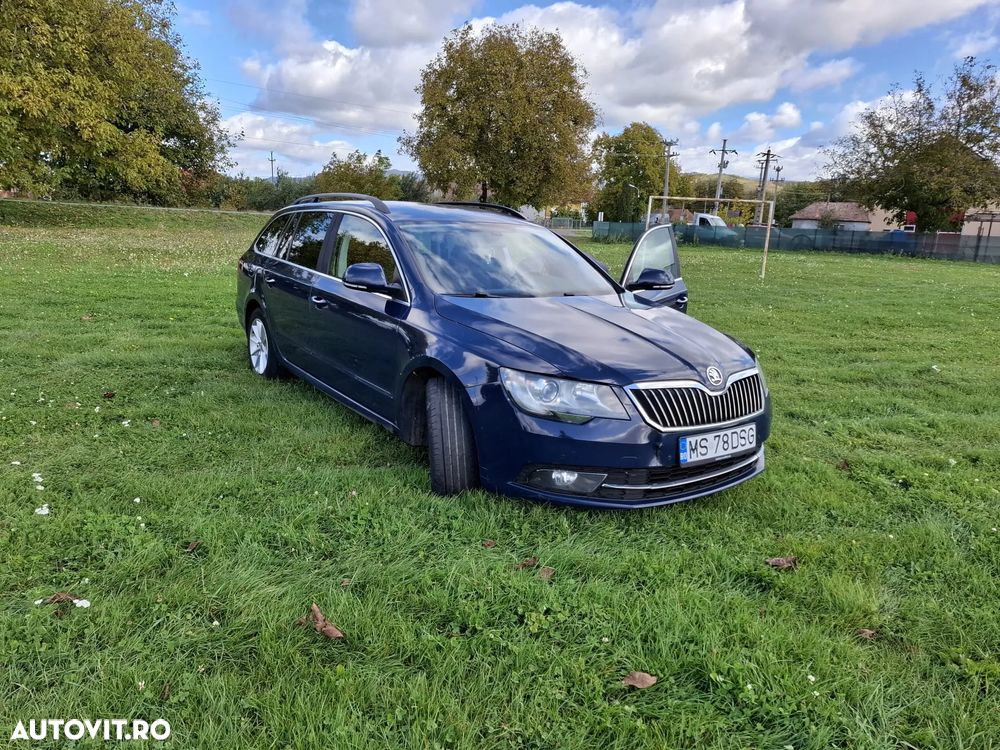 Skoda Superb 2.0 TDI DSG Comfort - 3