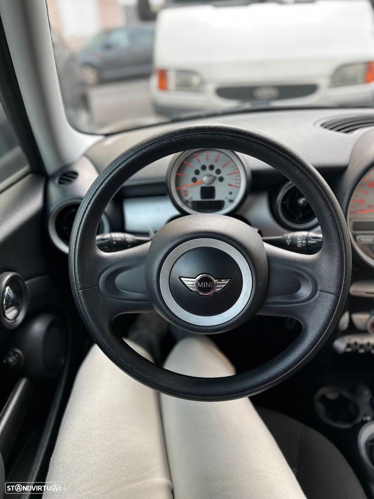 MINI 3 Portas - 5