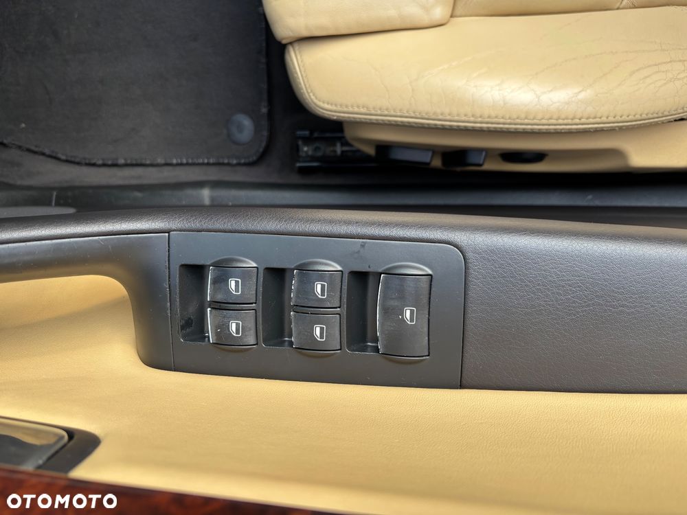 Audi A4 Cabrio 3.0 Multitronic - 29