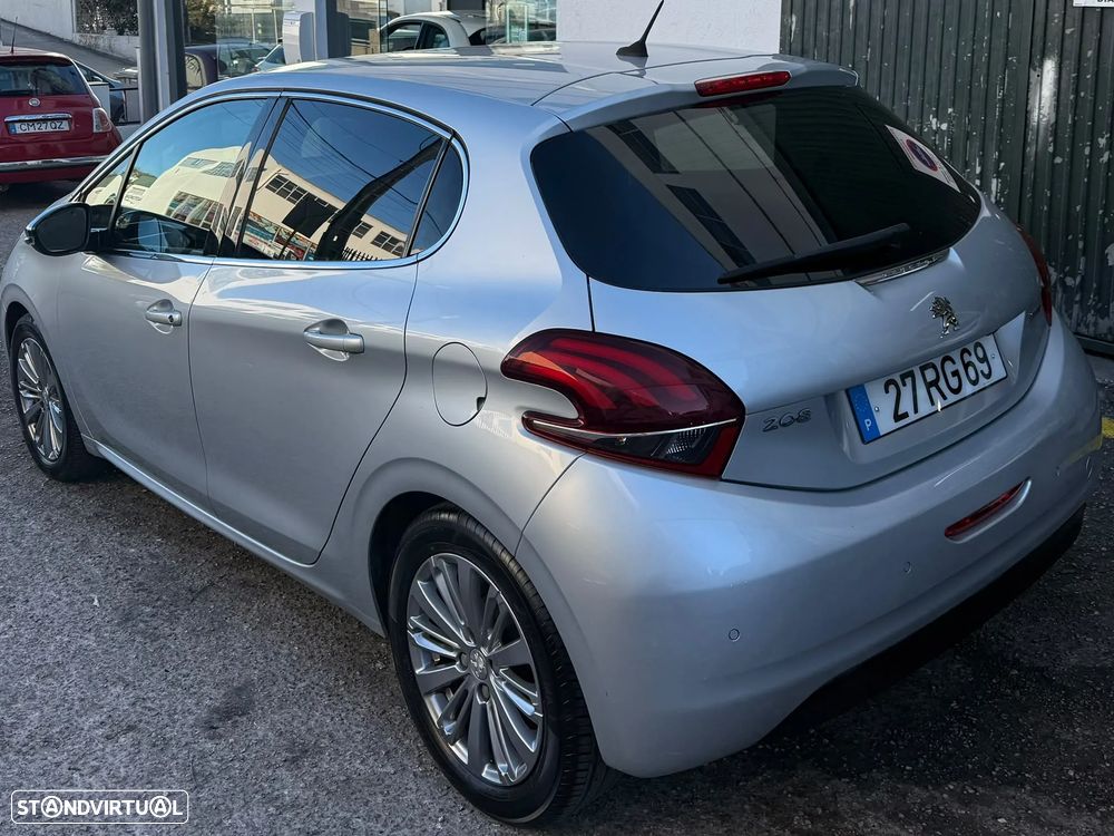 Peugeot 208 1.2 VTi Allure - 7