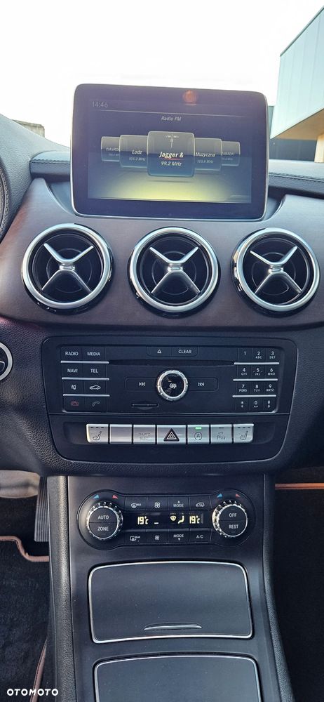 Mercedes-Benz Klasa B - 21