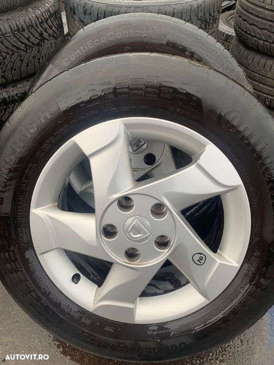Vand set de jante aliaj cu cauciucuri Dacia Duster ET50 215/65/ R16, cod 5200810243 - 6