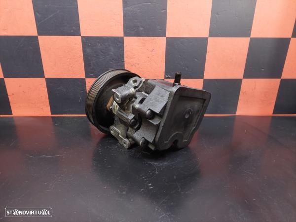 Bomba Direcção Assistida Mercedes-Benz Vito Autocarro (W639) - 2