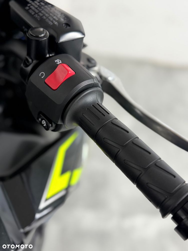 Kawasaki Z 900 - 14