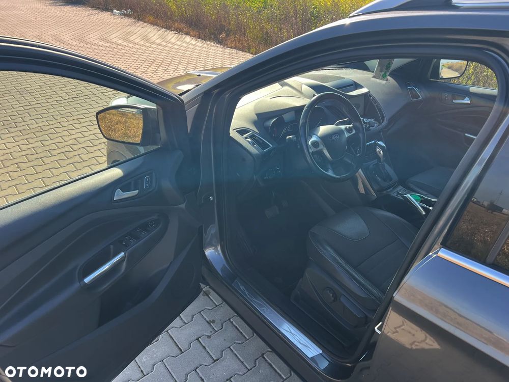 Ford Kuga 2.0 TDCi 4x4 Titanium - 11