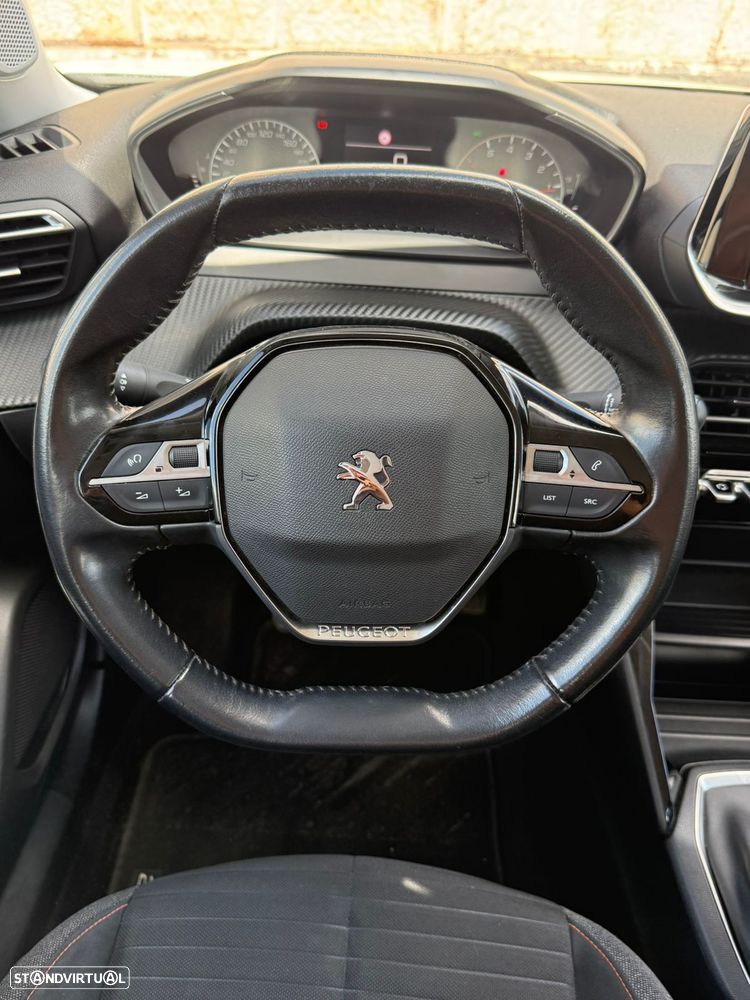 Peugeot 2008 1.2 PureTech Active Pack - 18