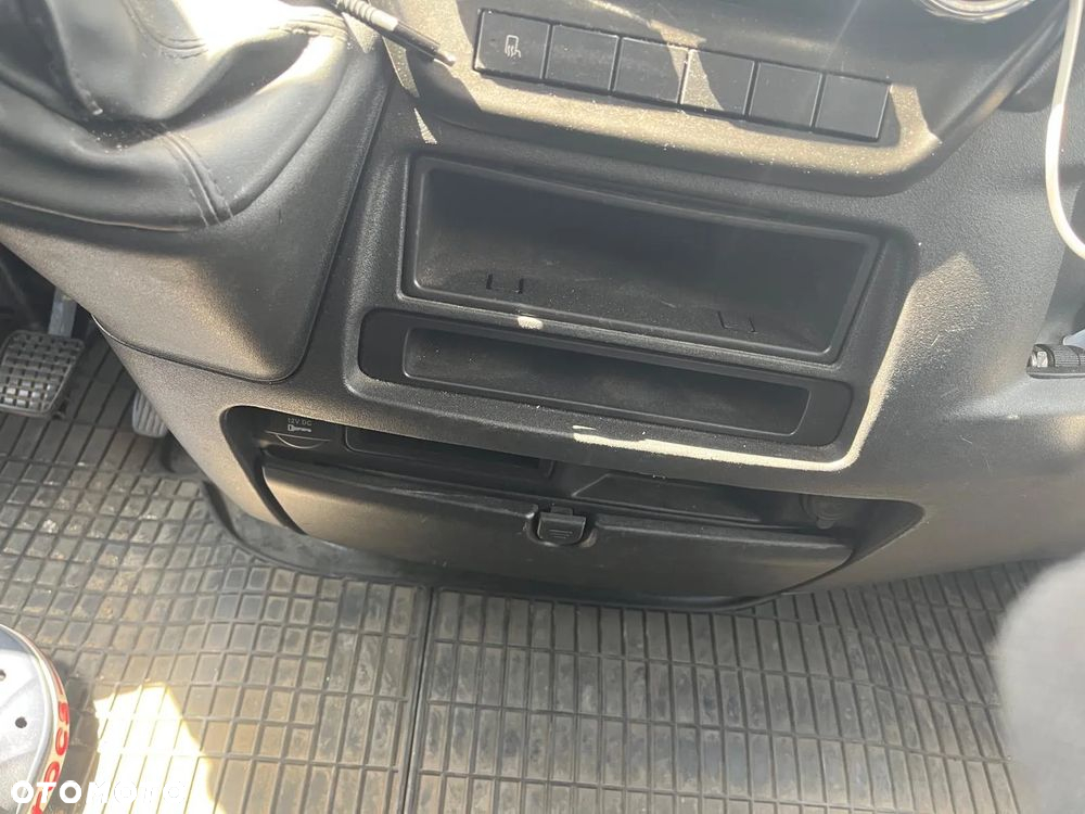 Iveco DAILY - 19