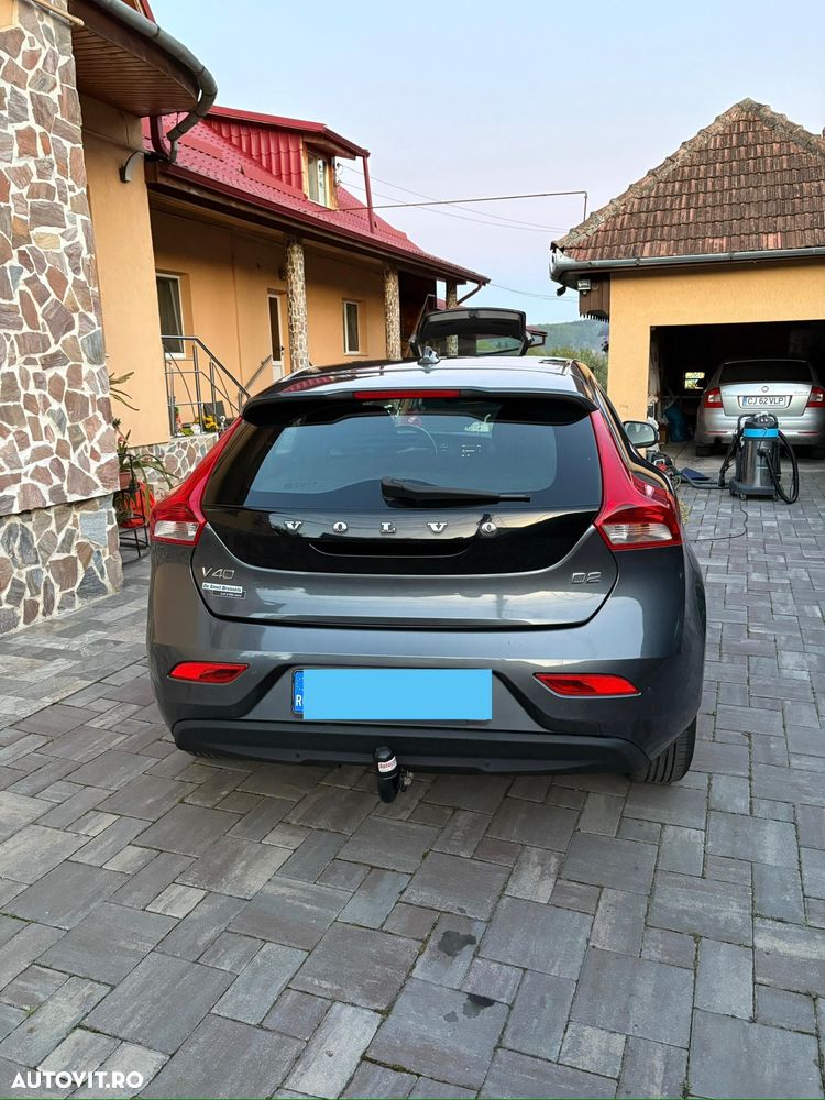 Volvo V40 D2 ECO Basic - 4