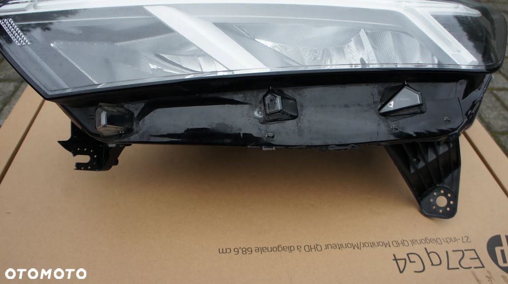 PRZEDNIA LEWA LAMPA DACIA SANDERO III JOGGER LED - 2